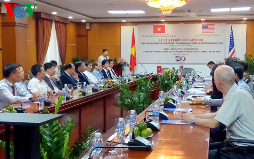 Vietnam, US to develop competitive power market